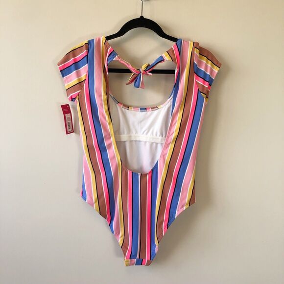 Xhilaration Junior Multi Striped Cap Sleeve One Piece Swimsuit Size Large NWT's - Picture 5 of 9